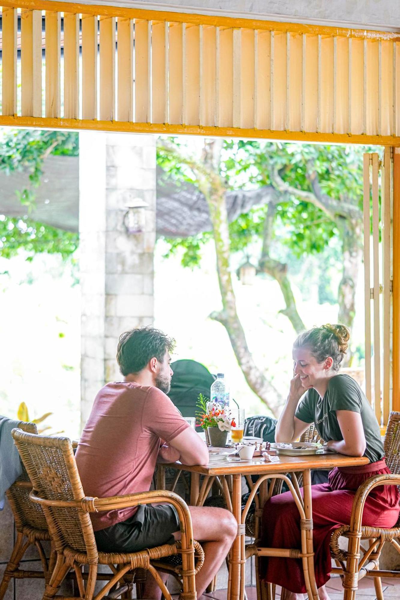 Hotel Deli River&Restaurant Omlandia Medan Esterno foto